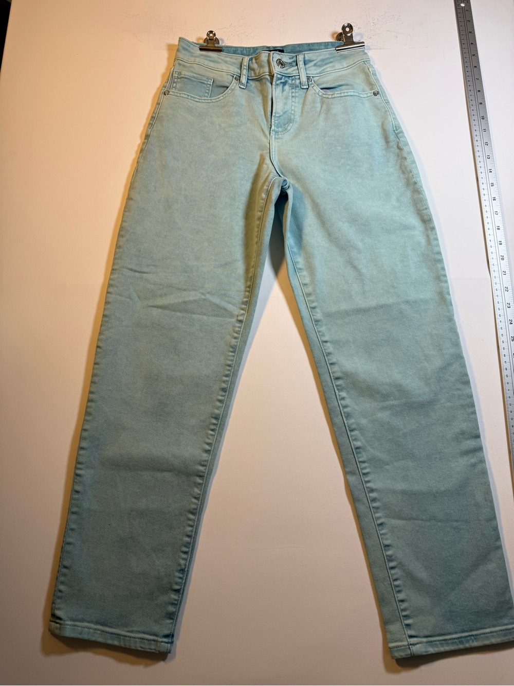 Express women jeans boyfriend Md rise Light Aqua Straight Leg Jeans